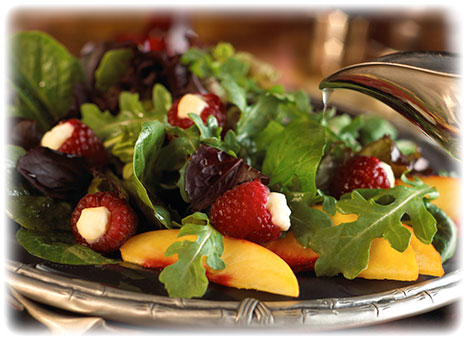 Crescenza-Stracchino™ Stuffed Raspberry Salad