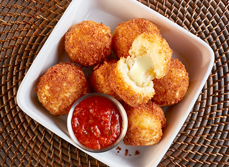 Arancini (Stuffed Rice Balls)